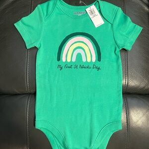 Old Navy Green and Pink Bodysuit with Rainbow Design